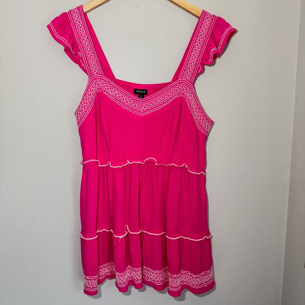 Torrid Hot Pink Embroidered Tiered Babydoll Tank Top Cami Blouse Size 0 XL
